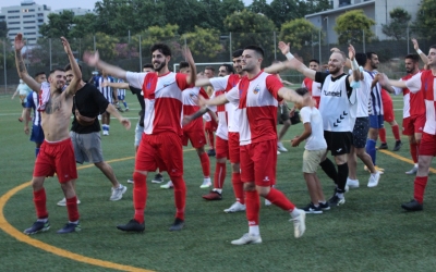 Eufòria desfermada a Can Rull amb l'ascens | Adrián Arroyo